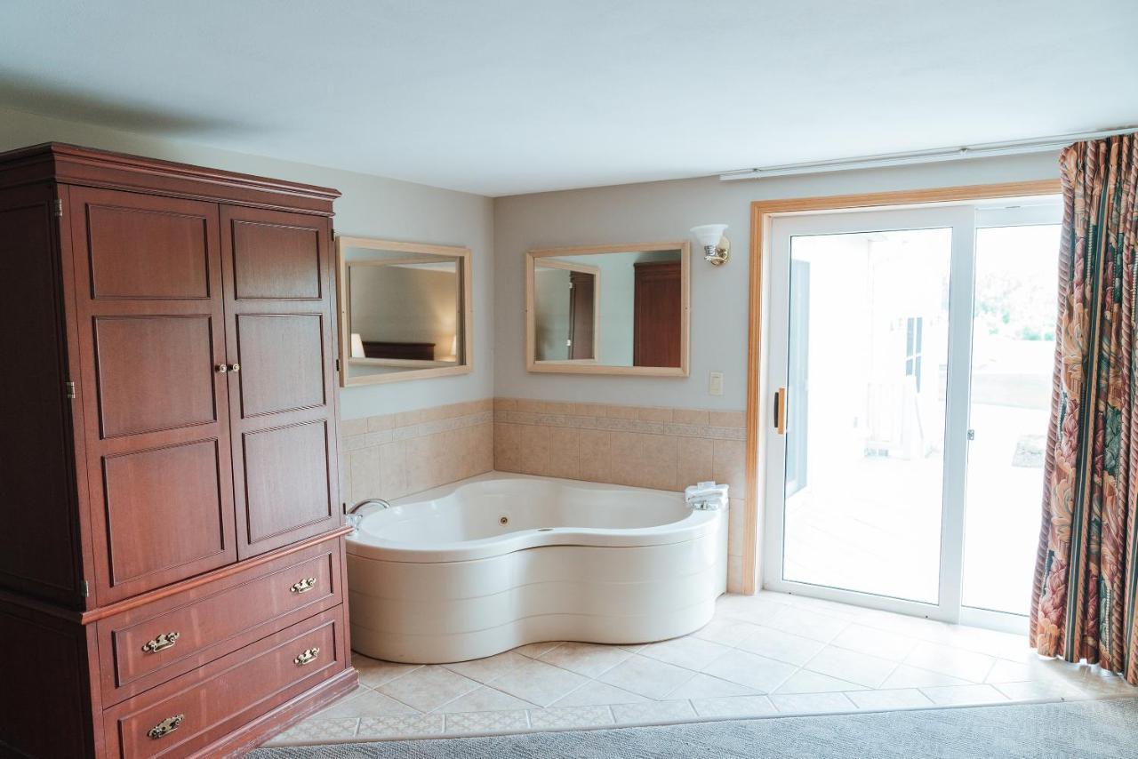 Skaneateles Suites Exteriér fotografie