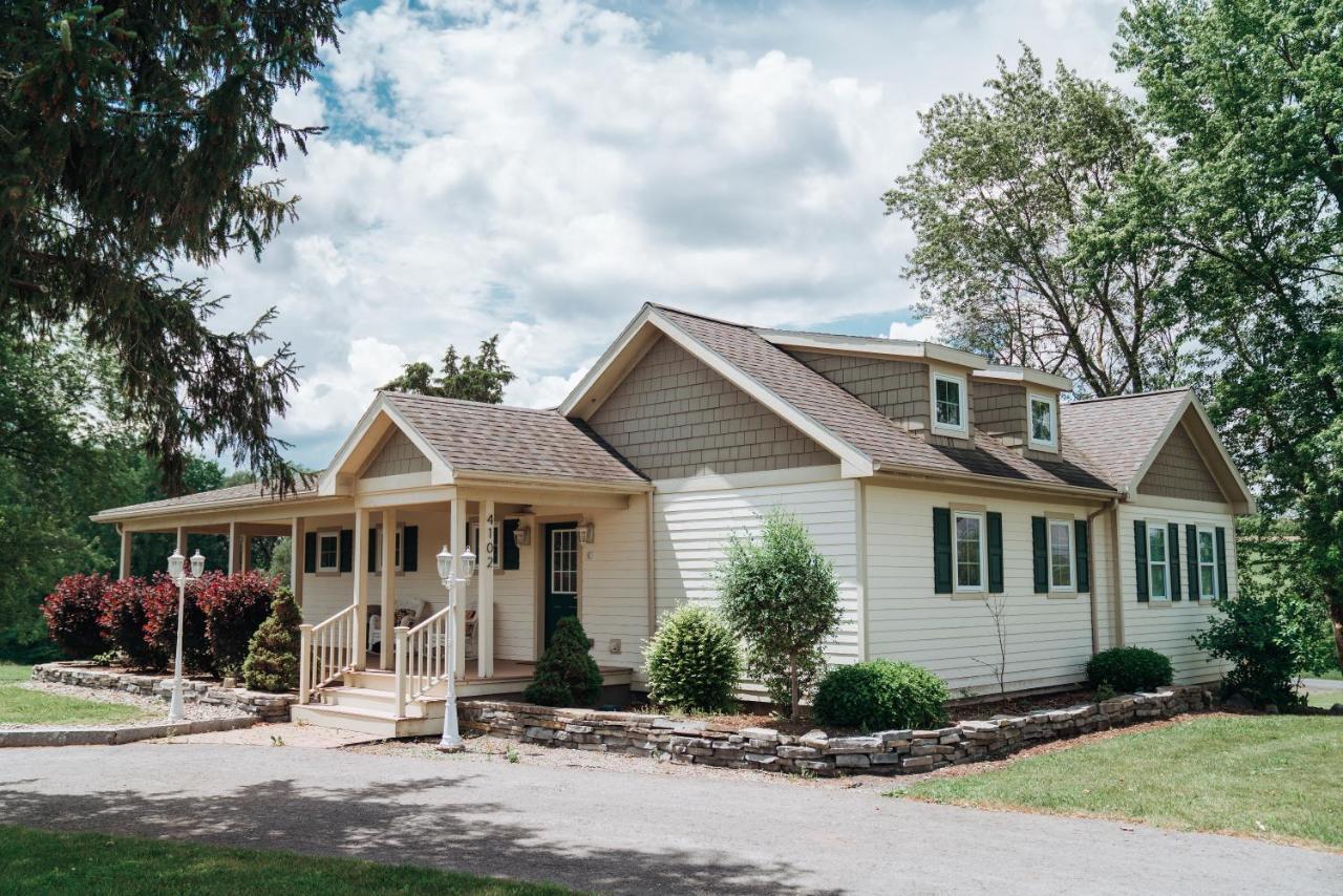 Skaneateles Suites Exteriér fotografie