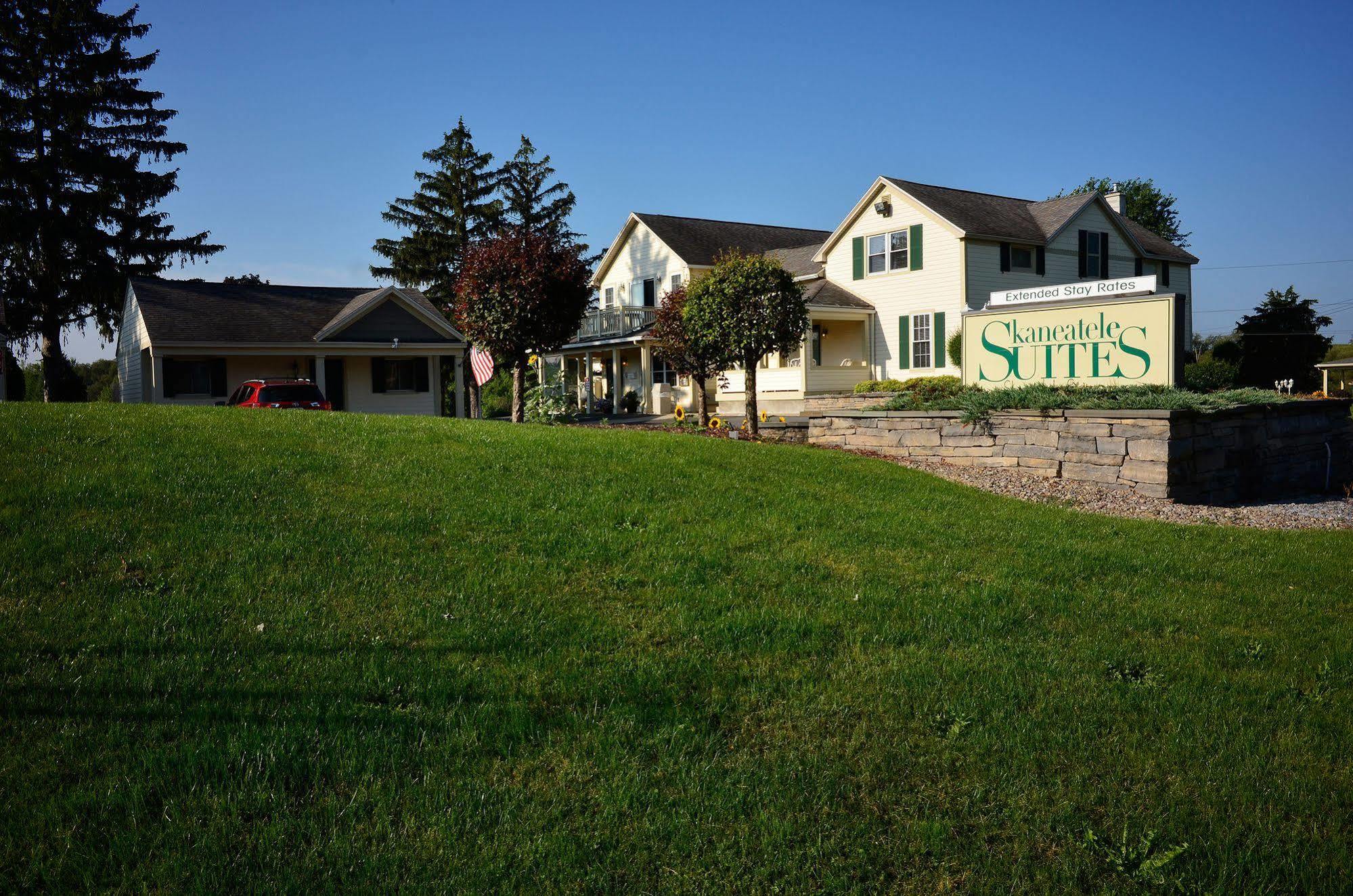 Skaneateles Suites Exteriér fotografie