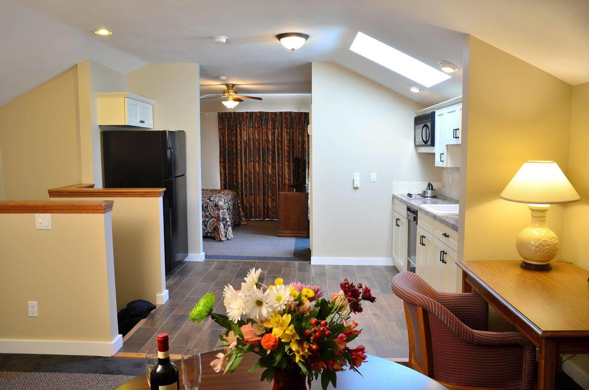 Skaneateles Suites Exteriér fotografie