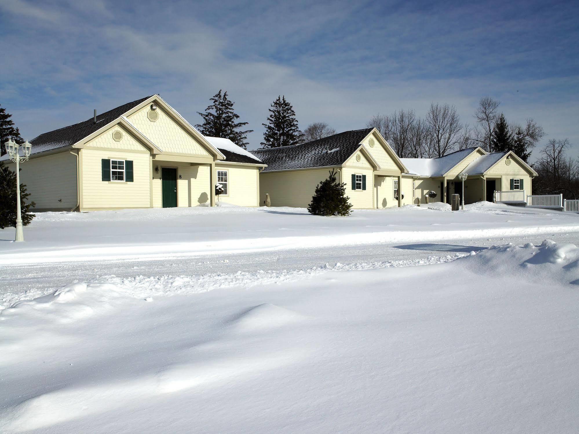 Skaneateles Suites Exteriér fotografie