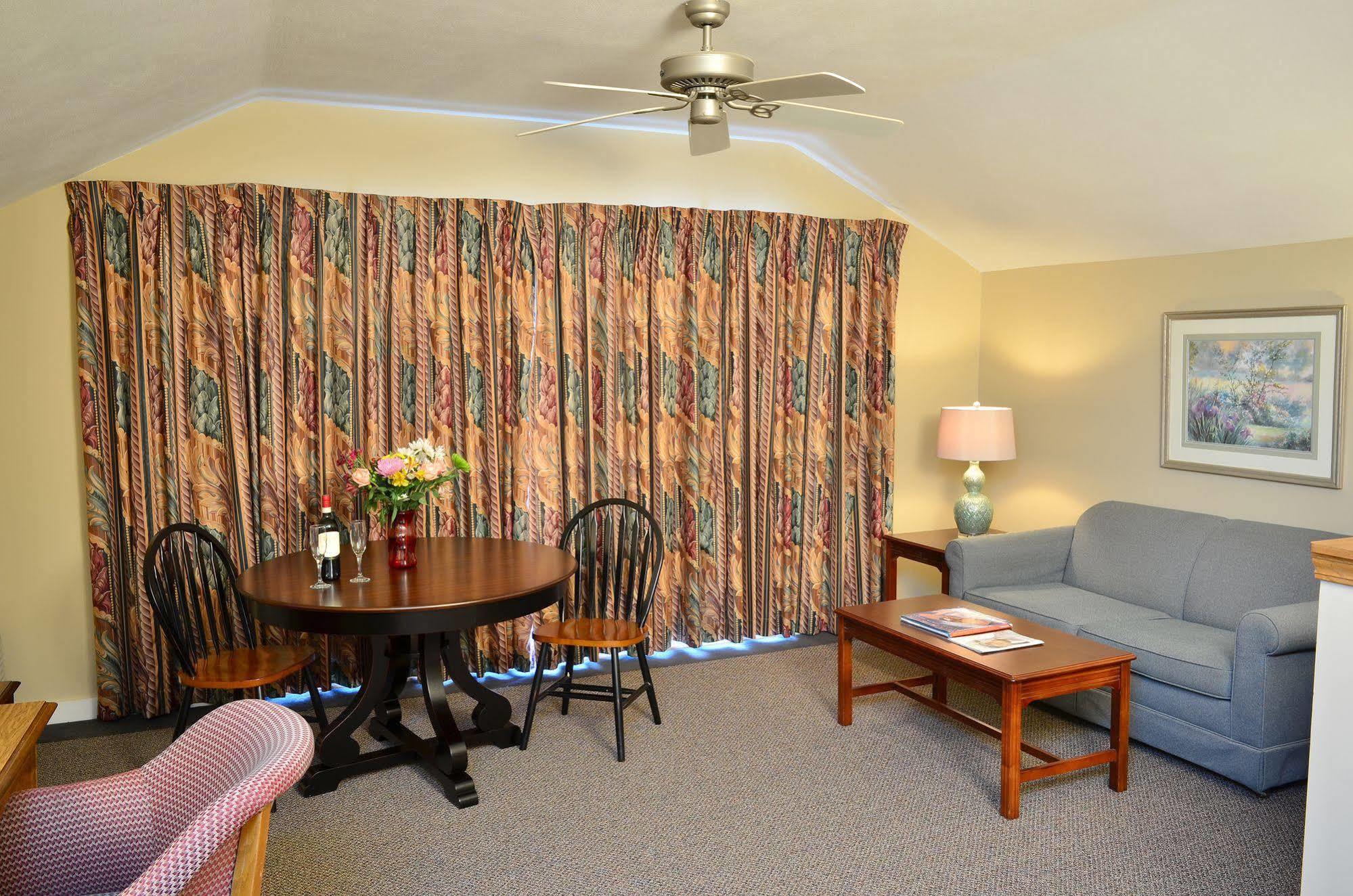 Skaneateles Suites Exteriér fotografie